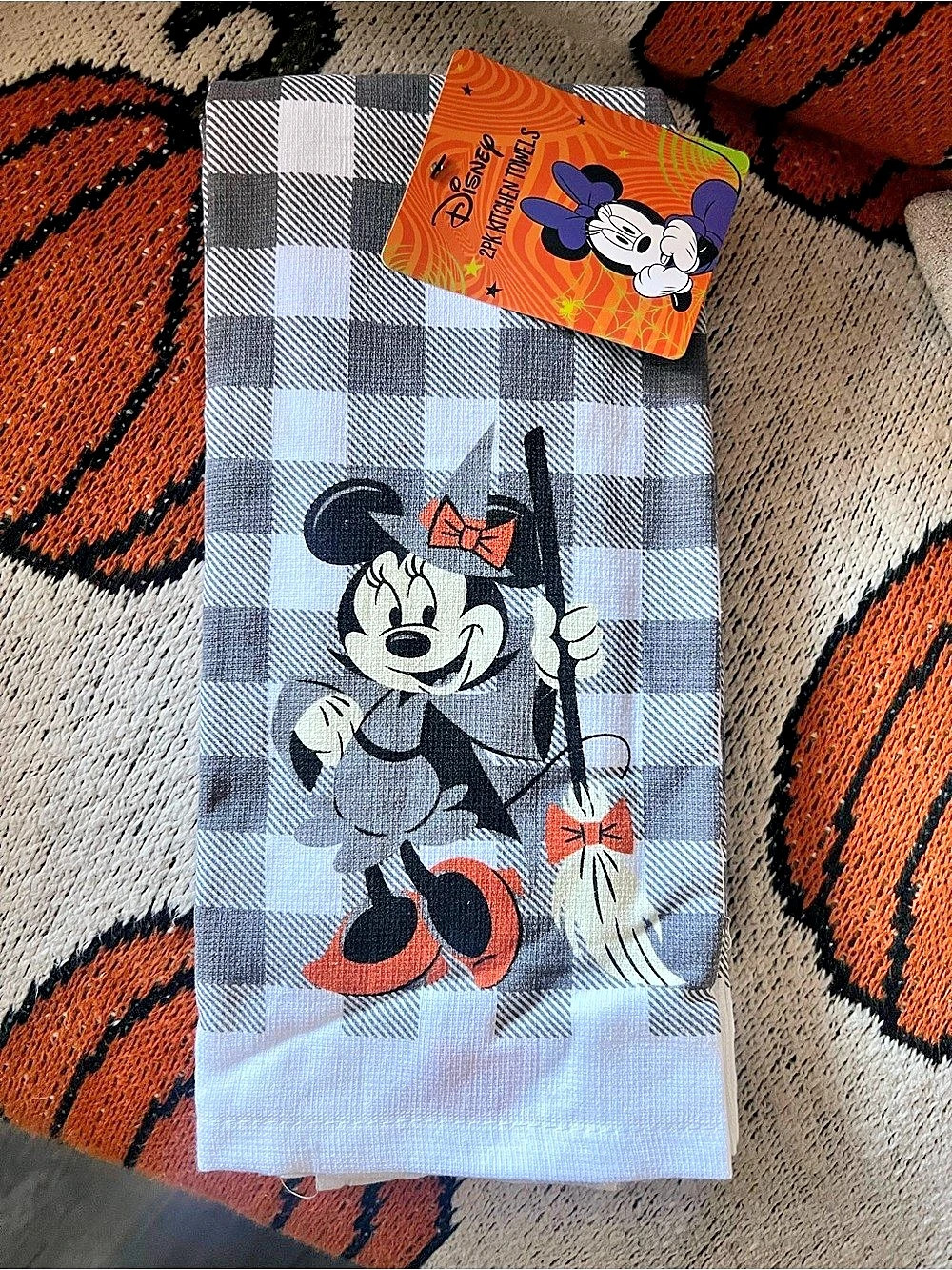 Disney Minnie Mouse Halloween Kitchen Towels 2PK Checkered NWT